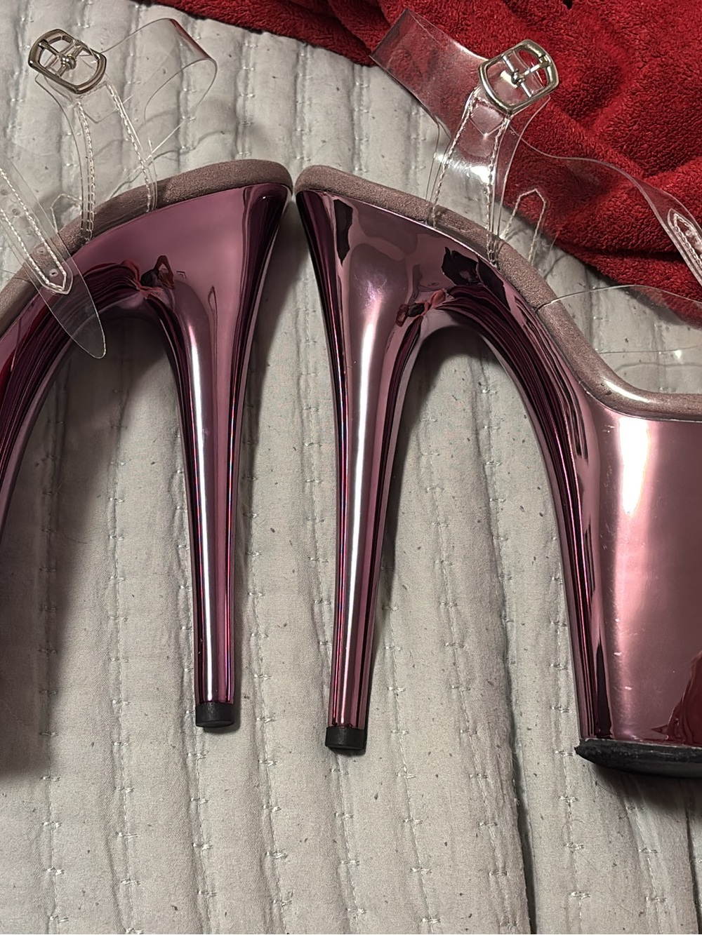 Metallic purple Jewel stilleto